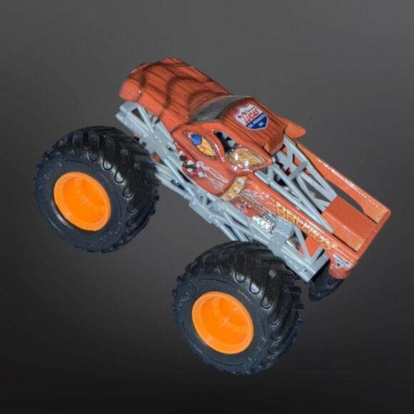 Hot Wheels Brutus Brown Monster Jam Lucas Oil Die Cast Monster Truck 1:64 A27 - Picture 2 of 8